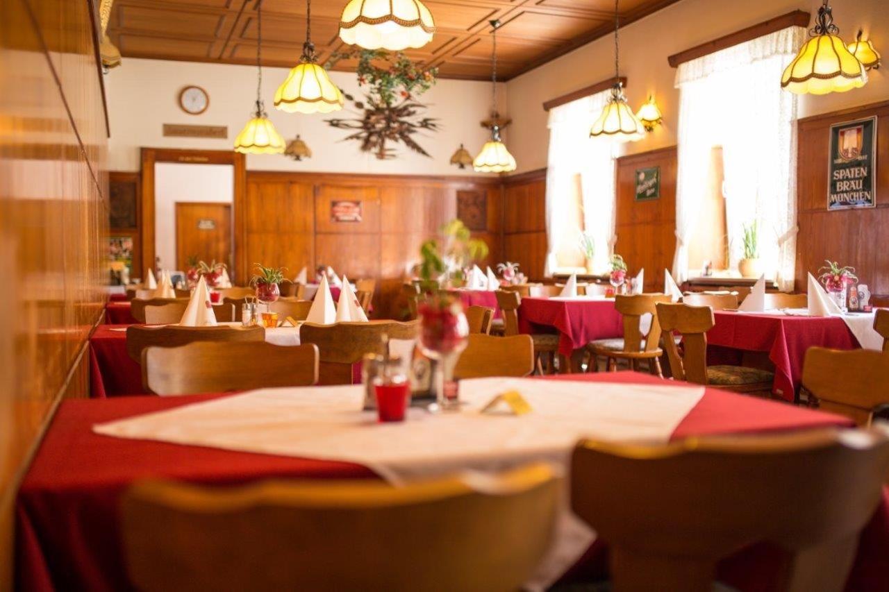 Hotel-Restaurant Wiendl Regensburg Exteriör bild